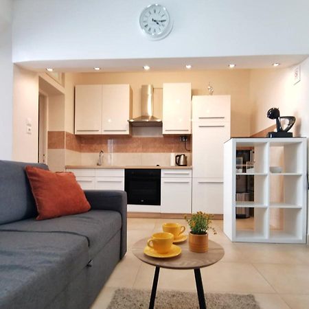 Honeycomb Apartment Split - Free Parking Exterior foto